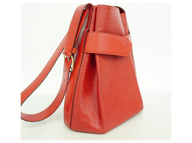 Louis Vuitton Epi Sac Depaule PM Shoulder Bag Rosso - vista 2