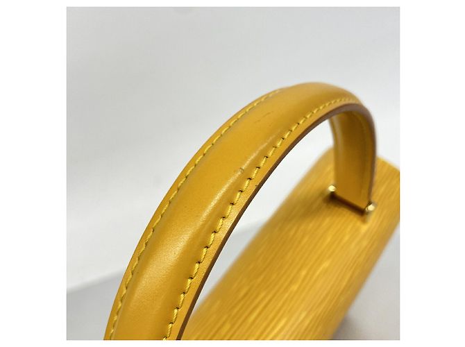 Borsa Louis Vuitton Epi Malzerbes in Jaune Giallo - vista 8