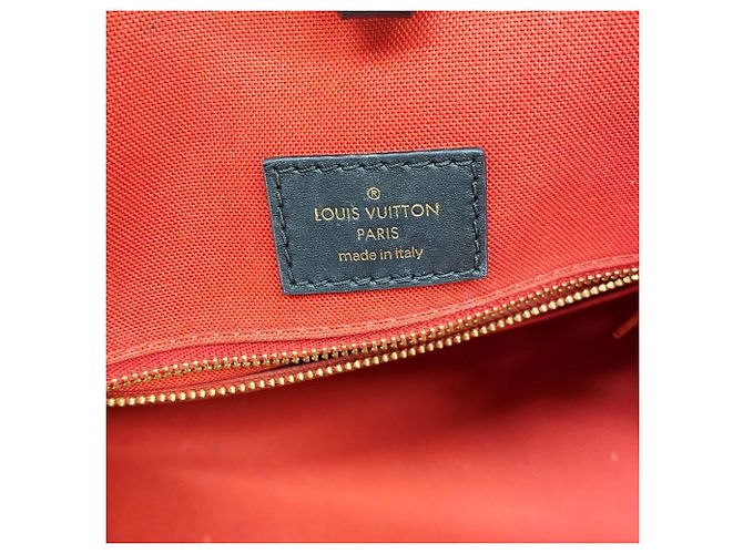 Borsa Tote Louis Vuitton Monogram Giant Reverse OnTheGo MM Marrone - vista 5