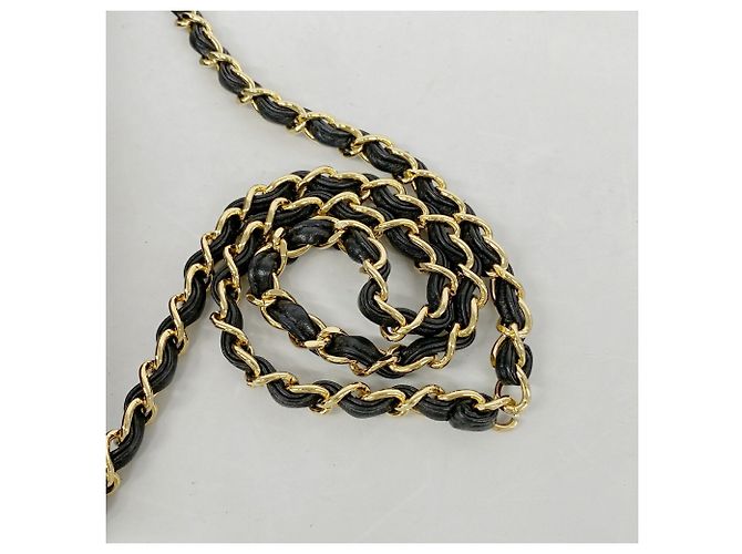 Borsa a tracolla Chanel Matelassé con catena Nero - vista 14