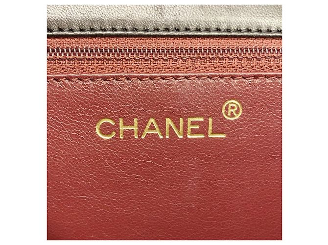 Borsa a tracolla Chanel Matelassé con catena Nero - vista 5