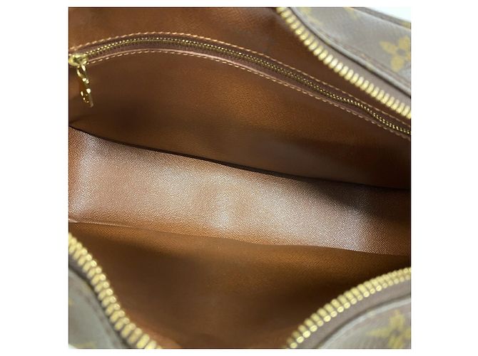Borsa a tracolla Louis Vuitton Monogram Boulogne 30 Marrone - vista 4