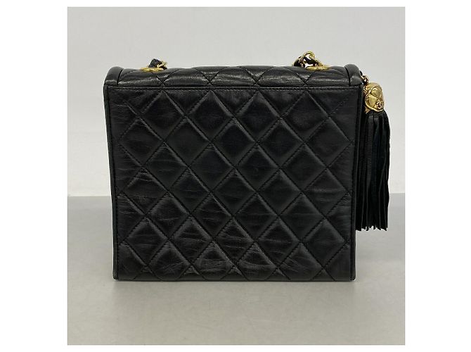 Chanel Matelassé Shoulder Bag Black - view 11