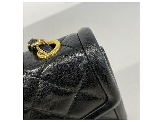 Chanel Matelassé Shoulder Bag Black - view 8