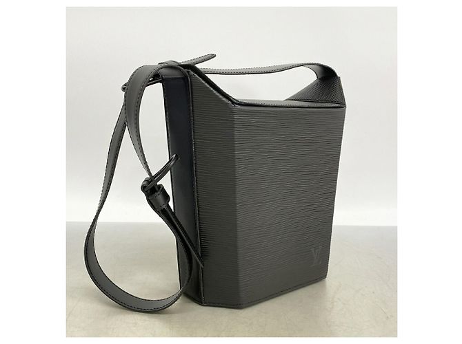 Louis Vuitton Epi Sac Sole Shoulder Bag Nero - vista 2