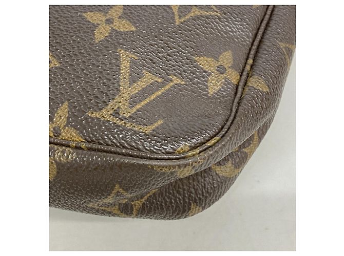 Louis Vuitton Monogram Pochette Accessoires M51980 Marrone - vista 10