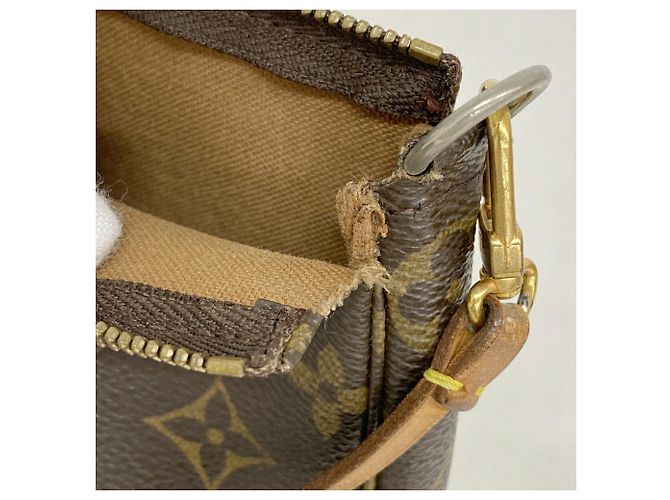 Louis Vuitton Monogram Pochette Accessoires M51980 Marrone - vista 6