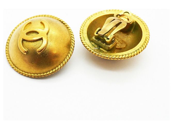 Orecchini a clip Chanel con cerchio logo Coco D'oro - vista 6