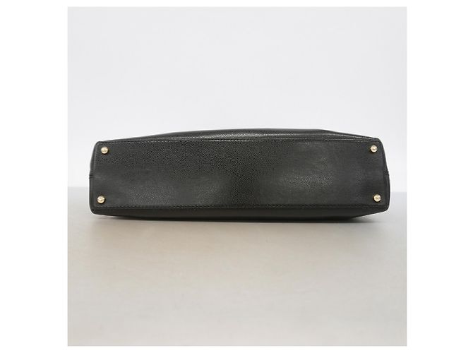 Saco Tote Chanel em couro de bezerro granulado preto - vista 3