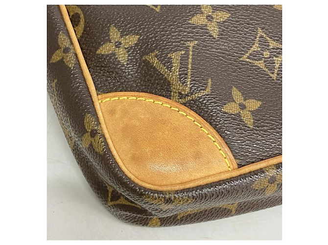 Borsa a tracolla Louis Vuitton Monogram Danube Marrone - vista 7