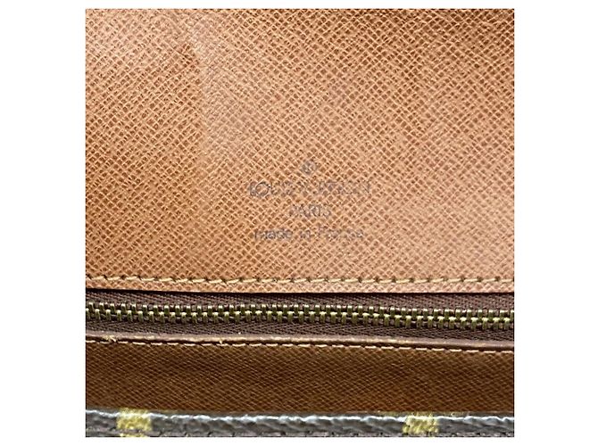 Louis Vuitton Monogram Saint Cloud GM Schultertasche Braun - vista 5