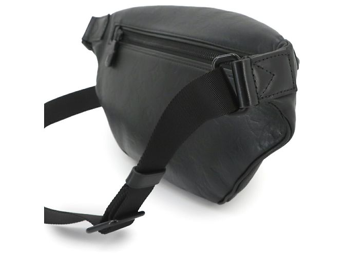 Bumbag Borsello da vita Louis Vuitton Monogram Shadow Discovery Nero - vista 2