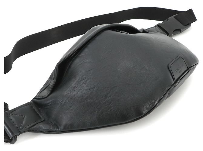 Bumbag Borsello da vita Louis Vuitton Monogram Shadow Discovery Nero - vista 3