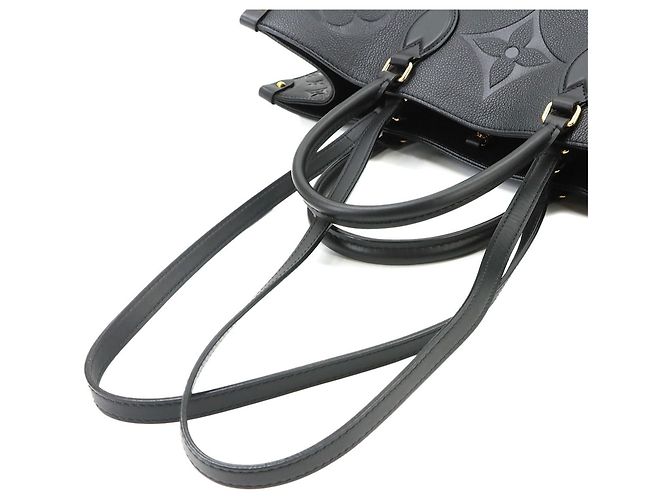 Borsa Tote Louis Vuitton Onthego GM Monogram Empreinte Nero - vista 5