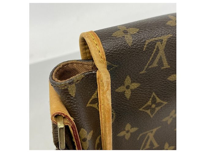 Sac à épaule Louis Vuitton Monogram Bosphore PM Marron - vue 7