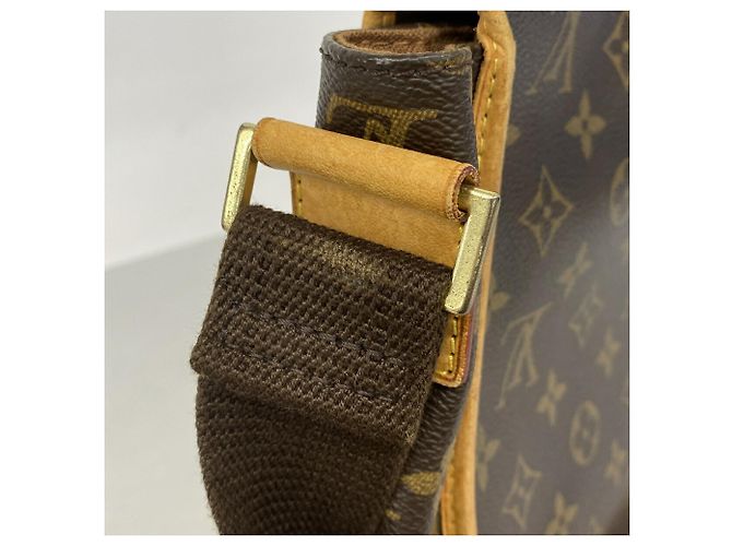 Sac à épaule Louis Vuitton Monogram Bosphore PM Marron - vue 8
