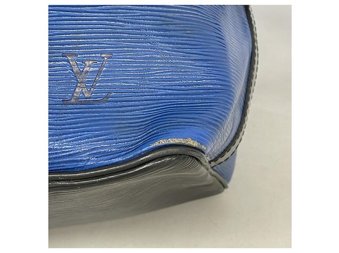 Noe Borsa a tracolla Louis Vuitton Epi Petit Noé Nero Blu - vista 8