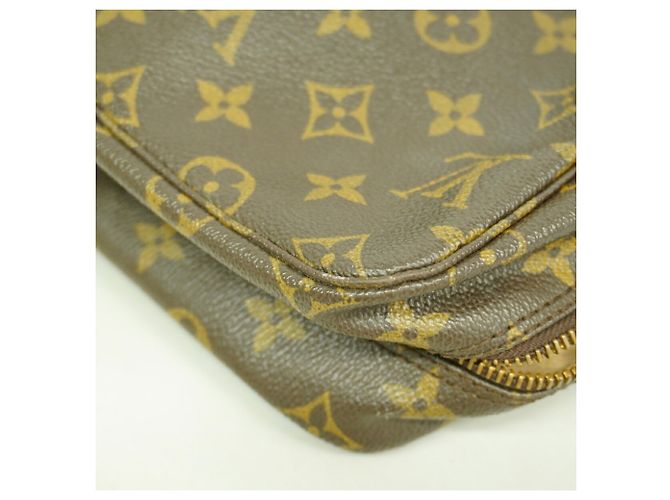Beauty Case Louis Vuitton Monogram Toilette 28 Marrone - vista 6