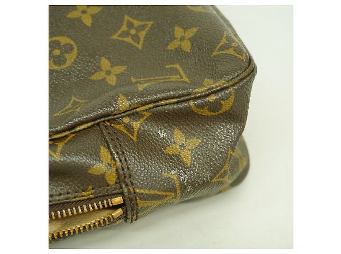 Beauty Case Louis Vuitton Monogram Toilette 28 Marrone - vista 9