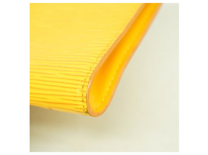Louis Vuitton Epi Pochette Accessoires M52959 Giallo - vista 8