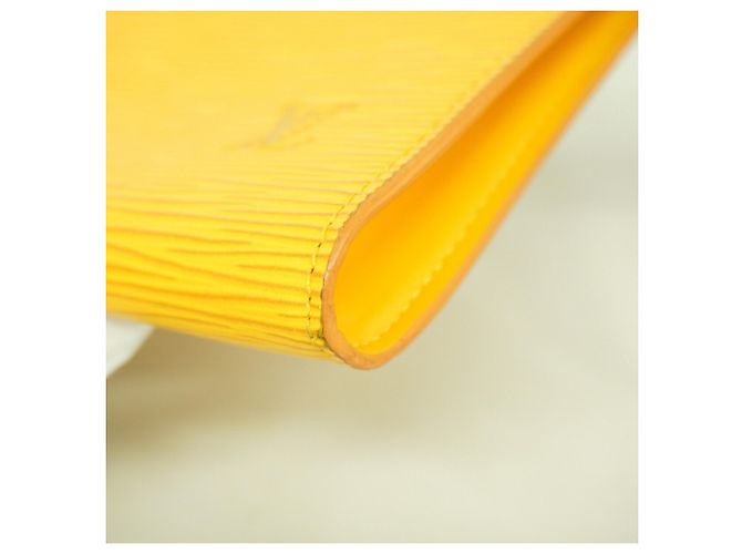 Louis Vuitton Epi Pochette Accessoires M52959 Giallo - vista 9