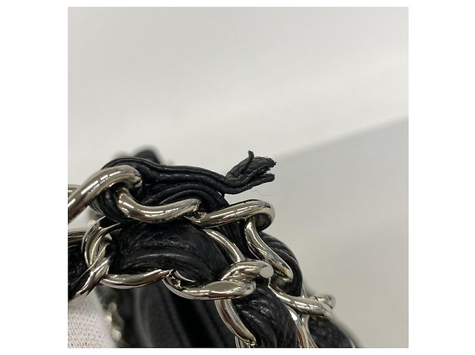Borsa a tracolla Chanel Matelassé con catena in nero - vista 6
