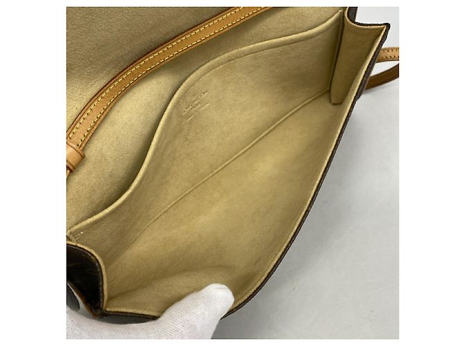 Borsa a tracolla Louis Vuitton Monogram Pochette Twin GM Marrone - vista 4