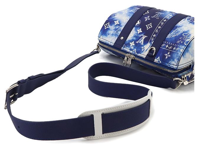 Borsa a mano e a tracolla Louis Vuitton Monogram Bandana City Keepall Bianco Blu - vista 5