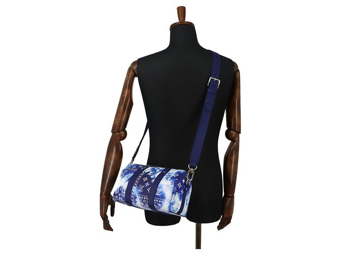 Borsa a mano e a tracolla Louis Vuitton Monogram Bandana City Keepall Bianco Blu - vista 9