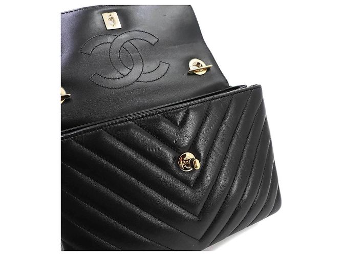 Borsa Chanel Trendy CC Chevron V-Stitch Nero - vista 7