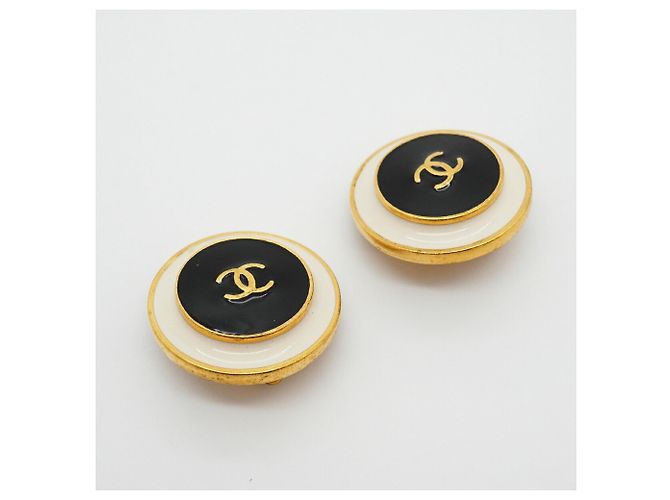 Orecchini a clip Chanel Coco Mark Nero Bianco D'oro - vista 2