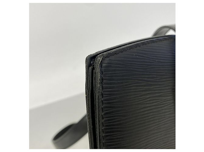 Borsa a tracolla Louis Vuitton Epi Saint Jacques Nero - vista 7
