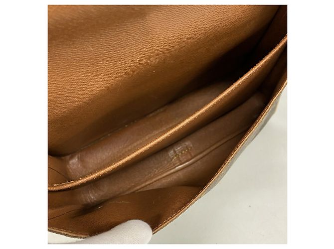 Borsa a tracolla Louis Vuitton Monogram Cartouchiere GM Marrone - vista 4