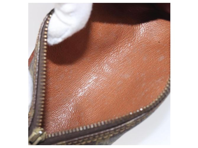 Louis Vuitton Papillon Pochette Monogram Canvas Mini Marrone - vista 5