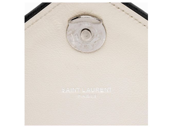 Borsa a tracolla Soft Medium in pelle di vitello matelassé con monogramma Saint Laurent Nero - vista 8