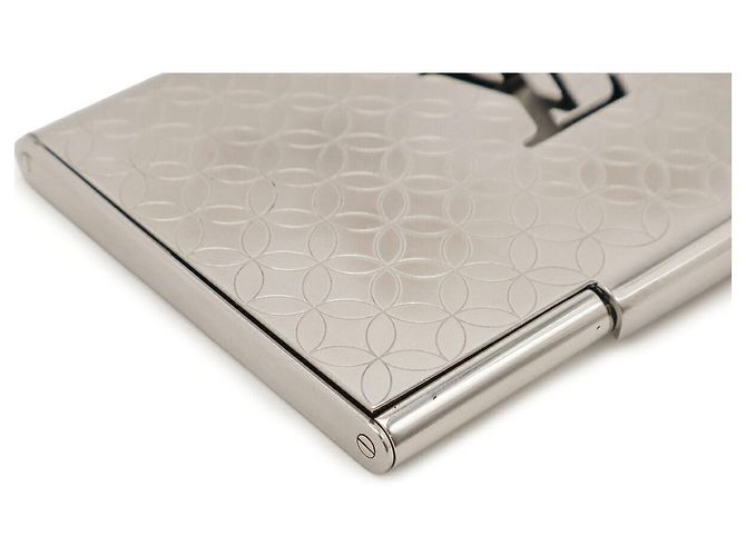 Louis Vuitton Tarjetero Plata Metálico - vista 3