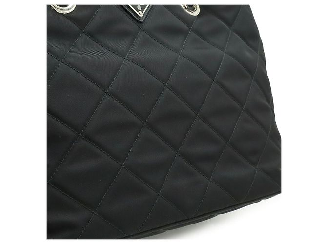 Borsa a tracolla con catena Prada Tessuto Nero - vista 9