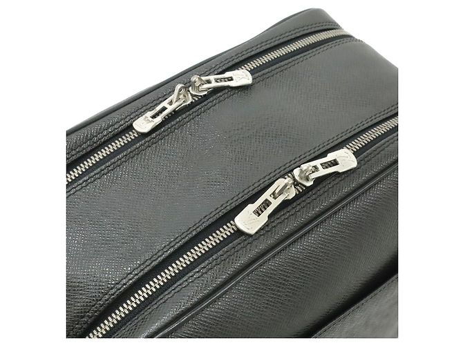 Borsa Louis Vuitton Taiga Reporter PM Nero - vista 6