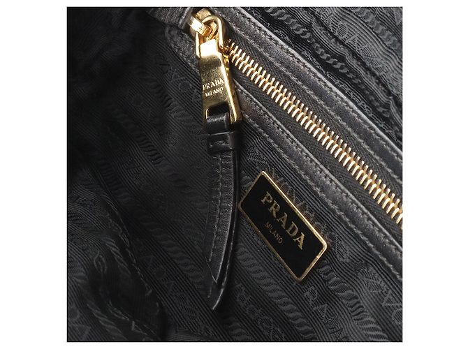 Prada Borsa crossbody con logo triangolare Nero - vista 8