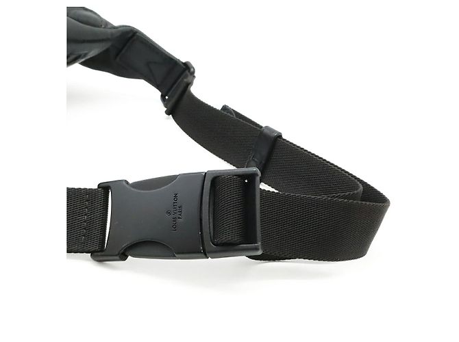 Borsello da cintura Louis Vuitton Discovery PM Nero - vista 5