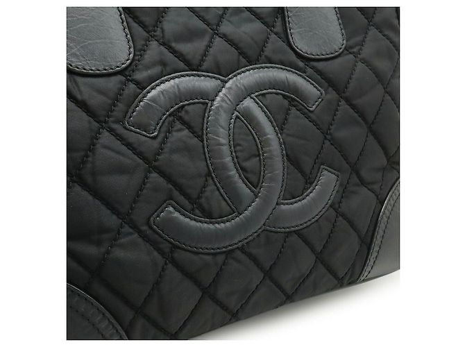 2.55 Borsa Tote Chanel Paris-New York Matelasse Nero - vista 9
