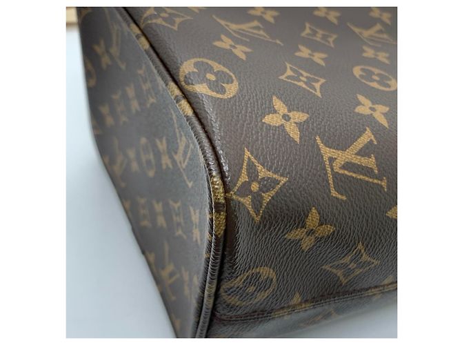 Bolsa bucket Louis Vuitton Monogram Marrom - vista 5
