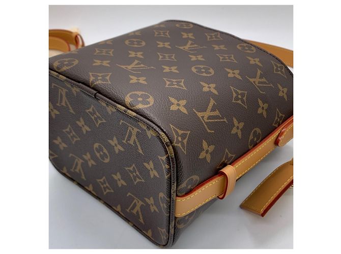 Bolsa bucket Louis Vuitton Monogram Marrom - vista 6