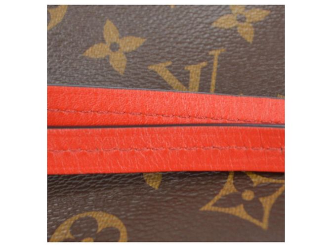 Louis Vuitton Saintonge Monogram Canvas with Leather Marrone - vista 6