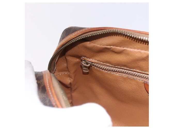 Céline CELINE Macadam Canvas Circle Shoulder Bag PVC Leather Brown Gold - vista 20