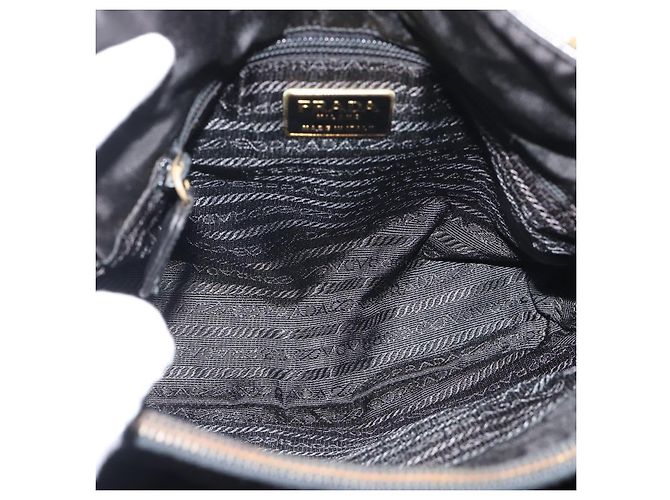 PRADA Bolso de hombro con cadena de piel negro y dorado - vista 11