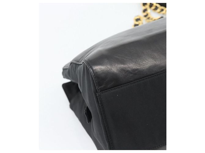 PRADA Bolso de hombro con cadena de piel negro y dorado - vista 16