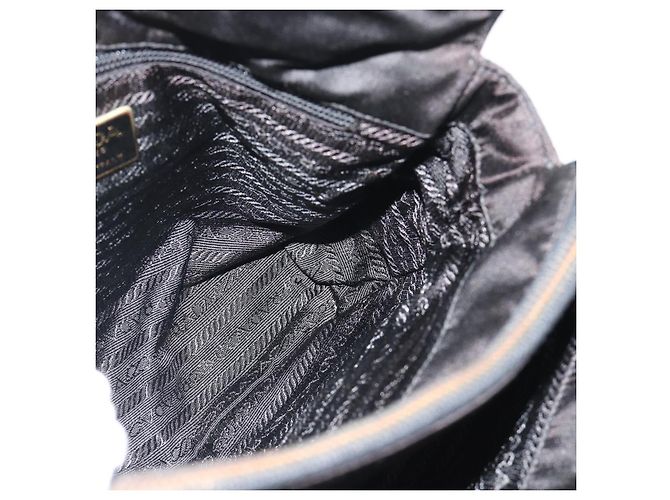 PRADA Bolso de hombro con cadena de piel negro y dorado - vista 19