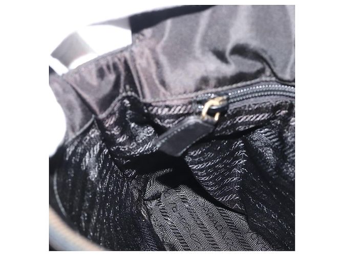 PRADA Bolso de hombro con cadena de piel negro y dorado - vista 20
