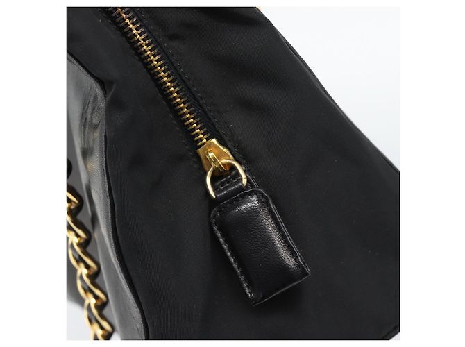 PRADA Bolso de hombro con cadena de piel negro y dorado - vista 23